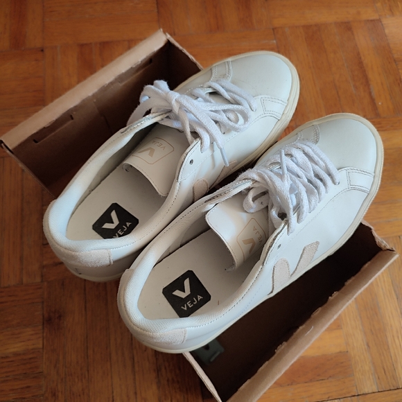 Veja Shoes - Veja Leather Sneakers Esplar Size 37